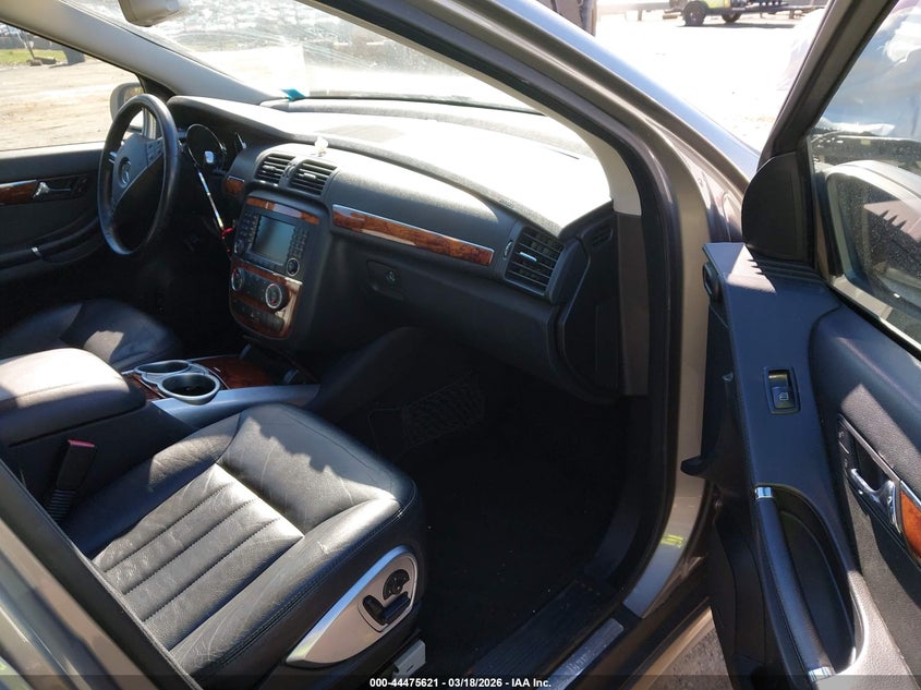 2006 Mercedes-Benz R 350 4Matic