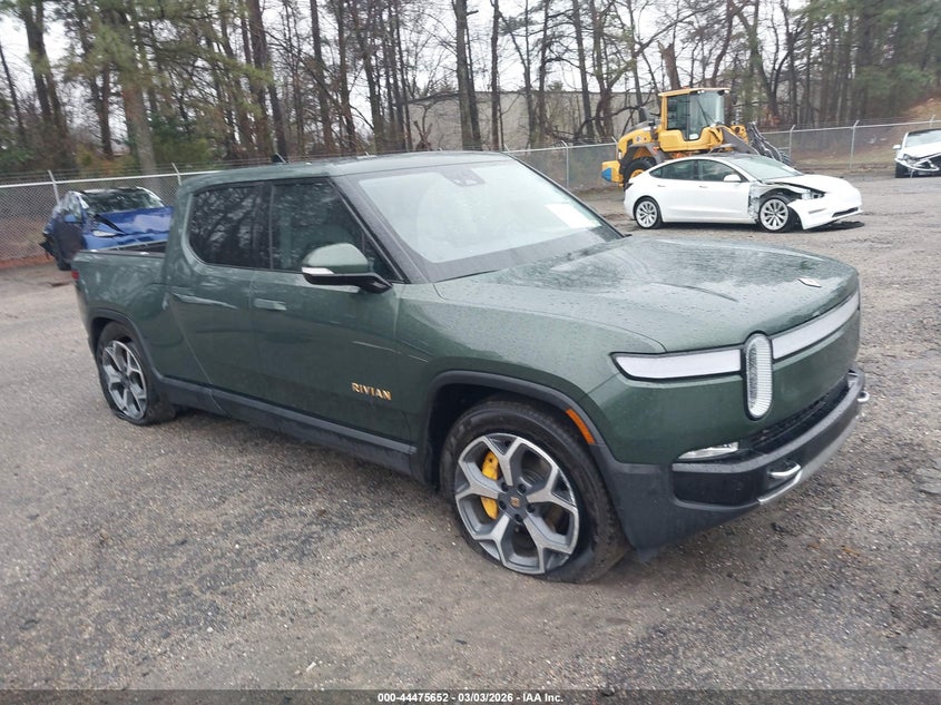 2022 Rivian R1T Adventure
