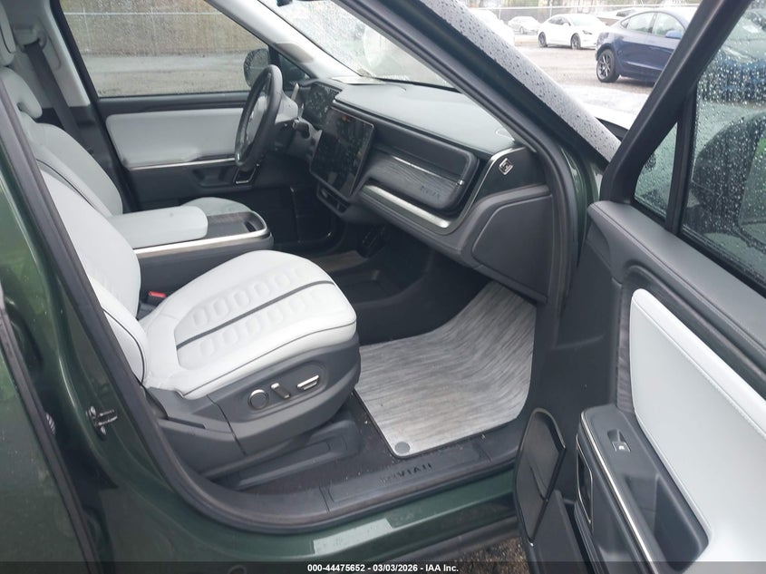 2022 Rivian R1T Adventure