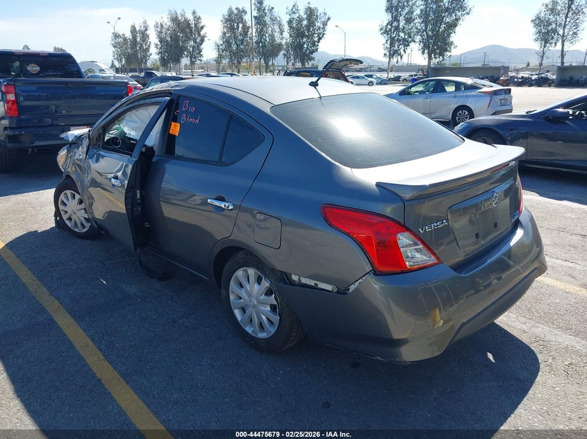 2016 Nissan Versa 1.6 Sv