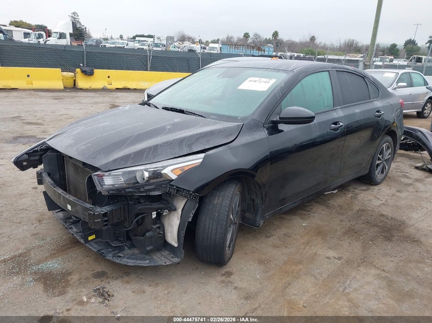 2023 Kia Forte 2.0 Lxs black Lot 111044475741 Vin 3KPF24AD2PE662919
