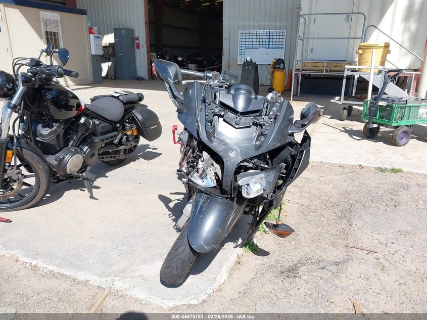 2008 YAMAHA FJR1300 auction photo 5
