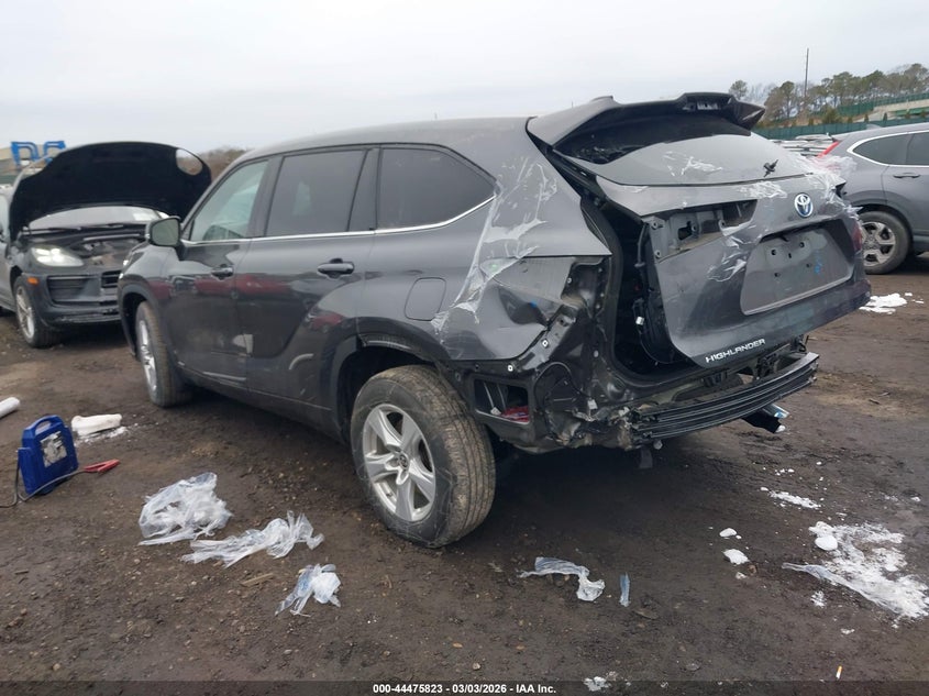 2022 Toyota Highlander Hybrid Le