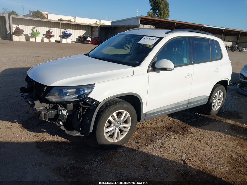 2015 Volkswagen Tiguan S