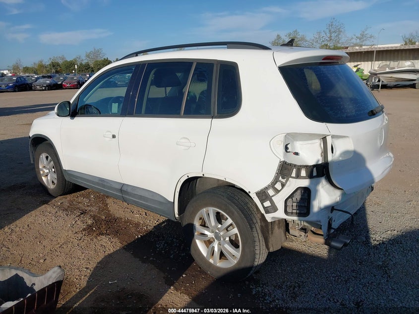 2015 Volkswagen Tiguan S