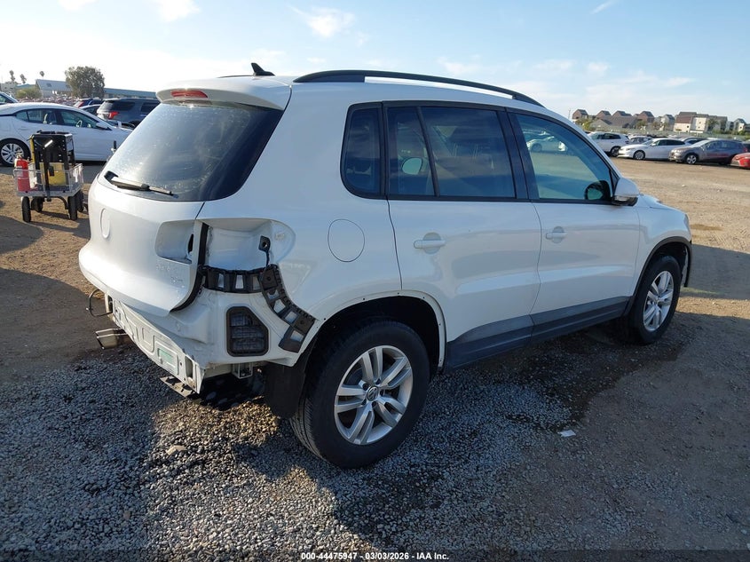 2015 Volkswagen Tiguan S