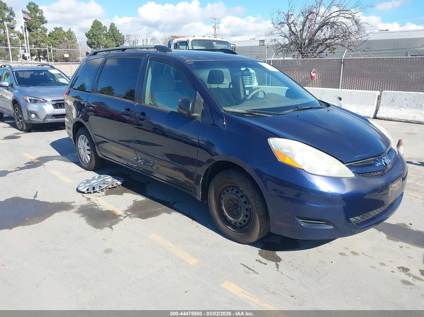 2006 Toyota Sienna Le