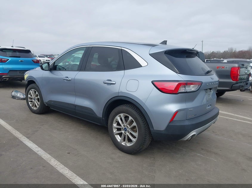 2022 Ford Escape Se