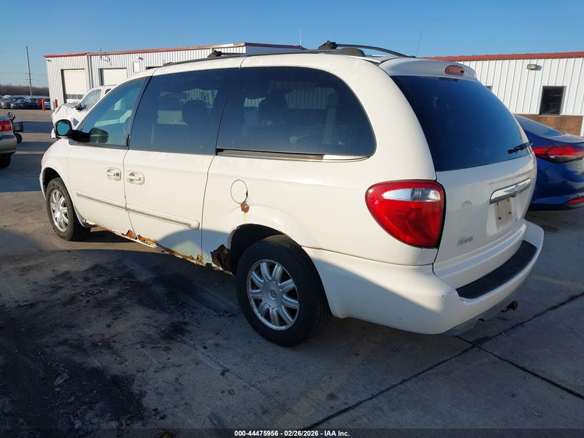 2006 Chrysler Town & Country Touring