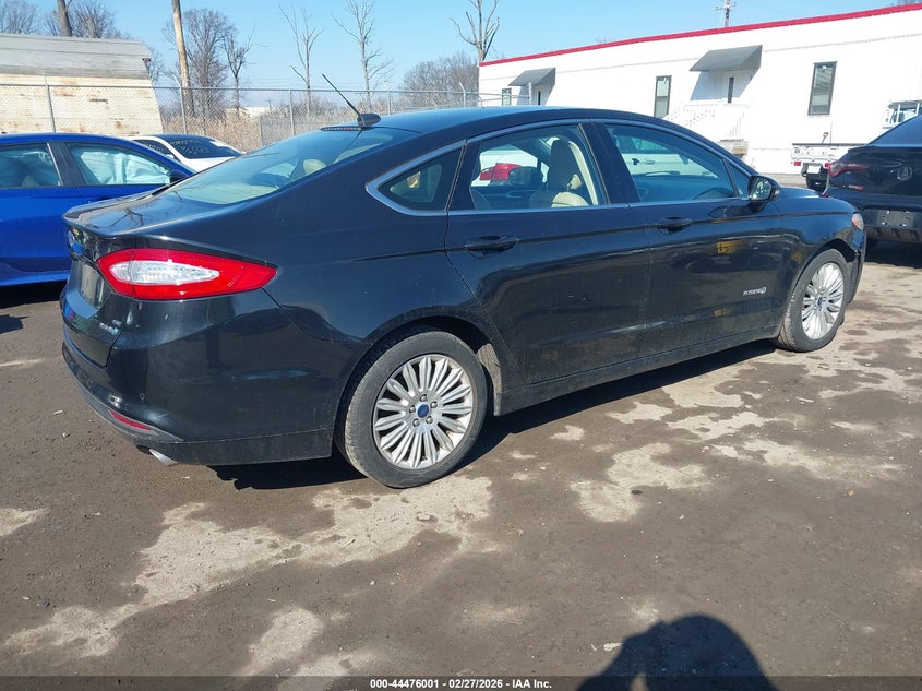 2014 Ford Fusion Hybrid Se