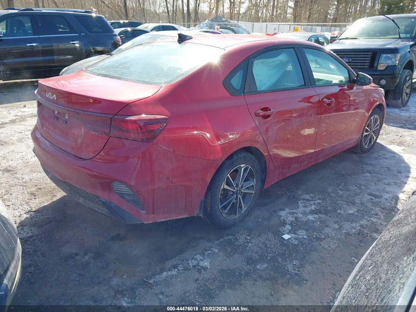 2023 Kia Forte Lxs