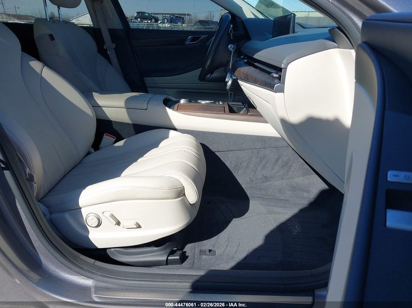 2022 Genesis G80 2.5 2.5T Awd silver Lot 111044476061 Vin KMTGB4SC2NU132461
