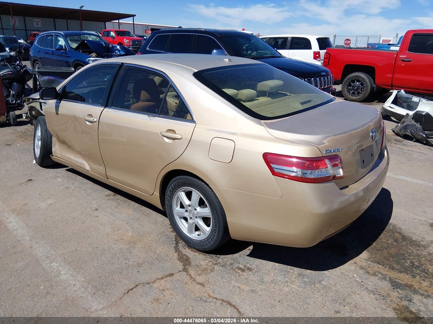 2010 Toyota Camry Le