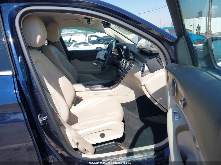 2022 Mercedes-Benz Glc 300 Suv