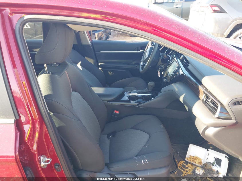 2020 Toyota Camry Le Awd