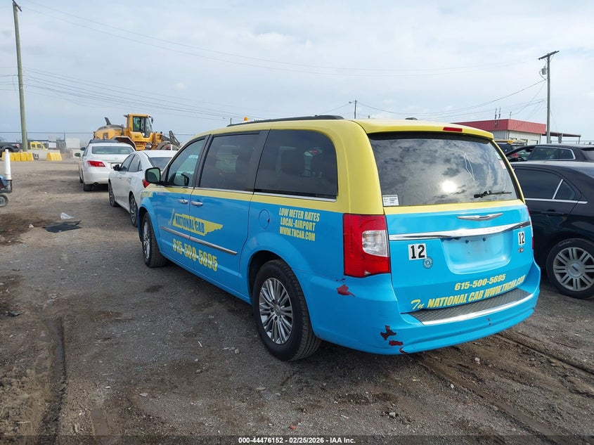 2014 Chrysler Town & Country Touring-L
