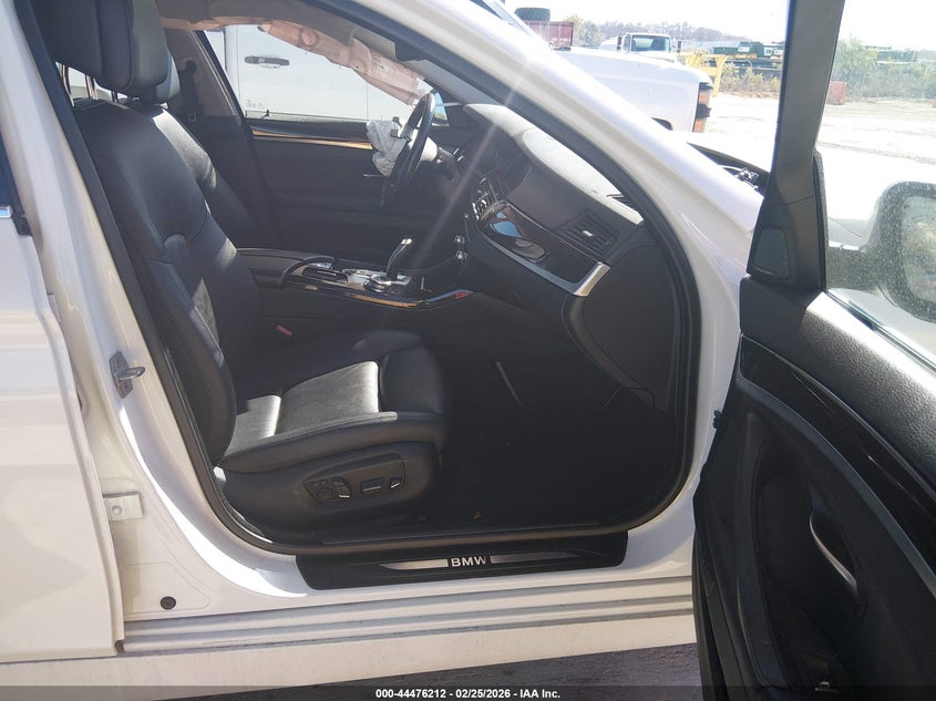 2015 BMW 528I xDrive