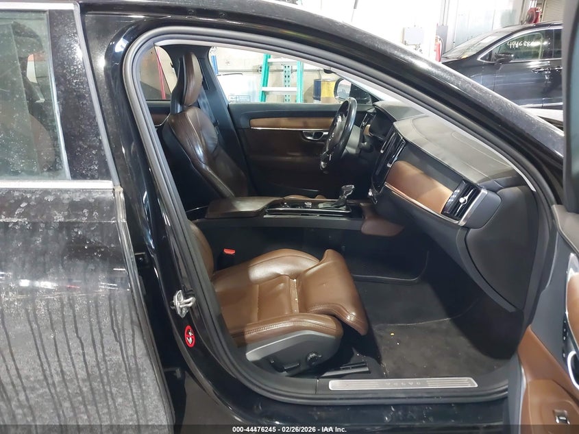 2018 Volvo S90 T6 Inscription