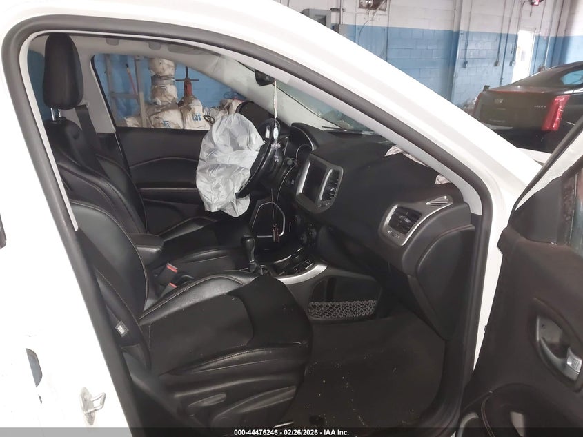 2020 Jeep Compass Sun And Safety 4X4