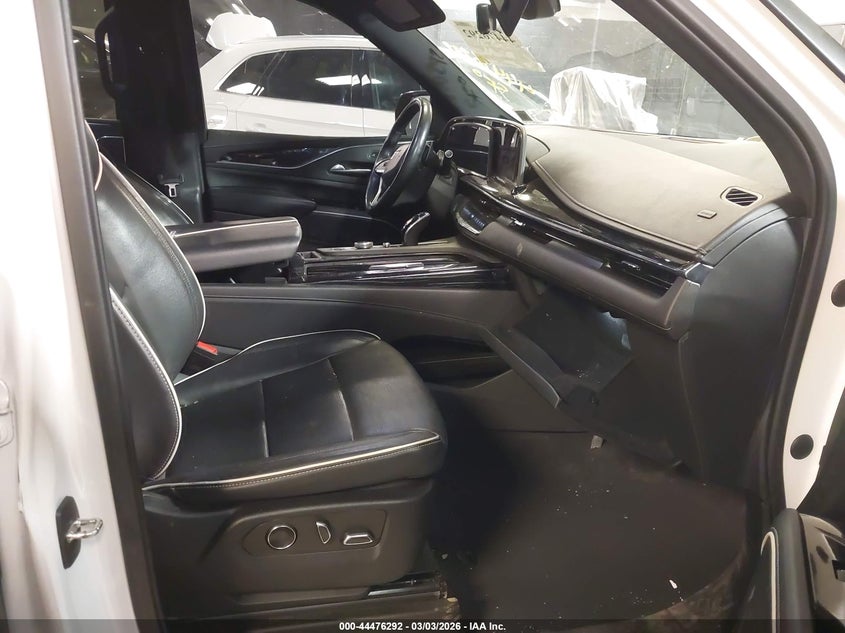 2021 CADILLAC ESCALADE ESV auction photo 5