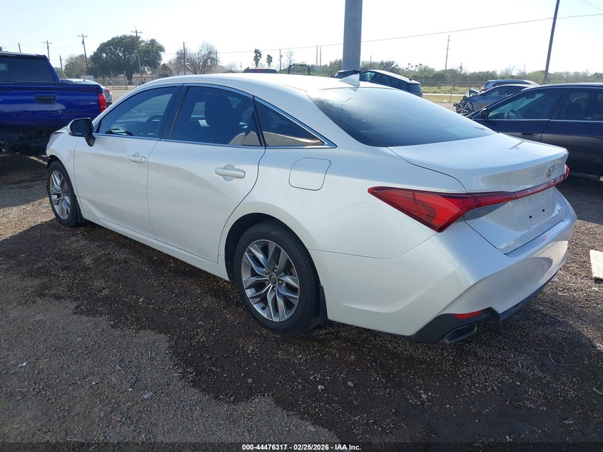 2019 Toyota Avalon Xle