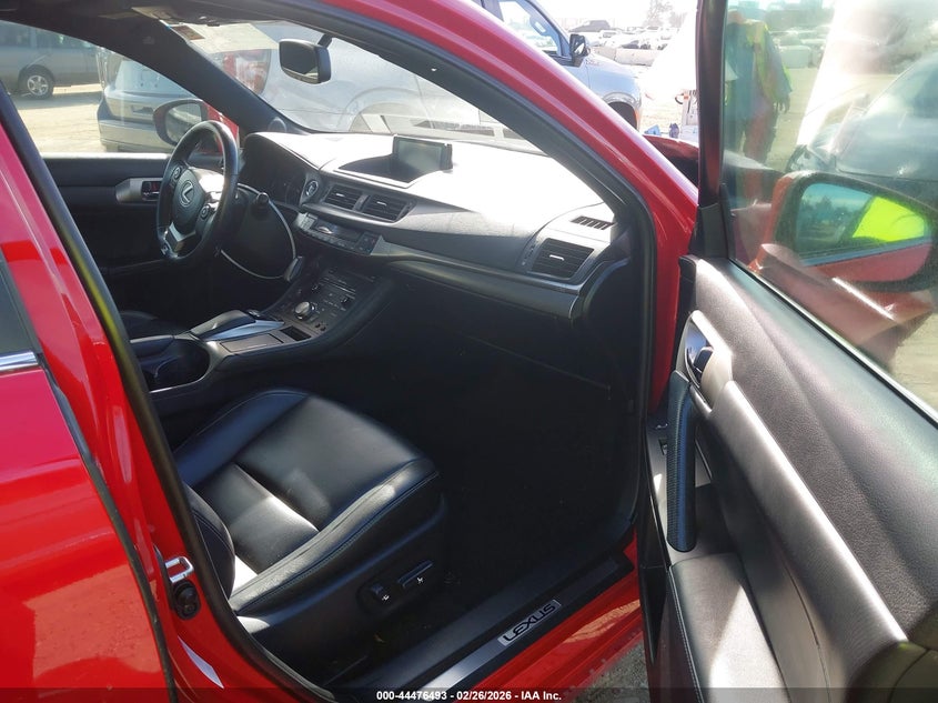 2014 Lexus Ct 1.8 Ct 200H red Lot 111044476493 Vin JTHKD5BH6E2184691