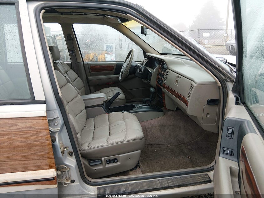 1993 Jeep Grand Cherokee Sport