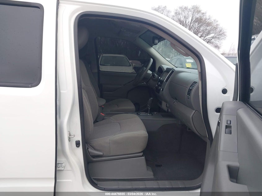 2021 Nissan Frontier S 4X2/ Sv 4X2