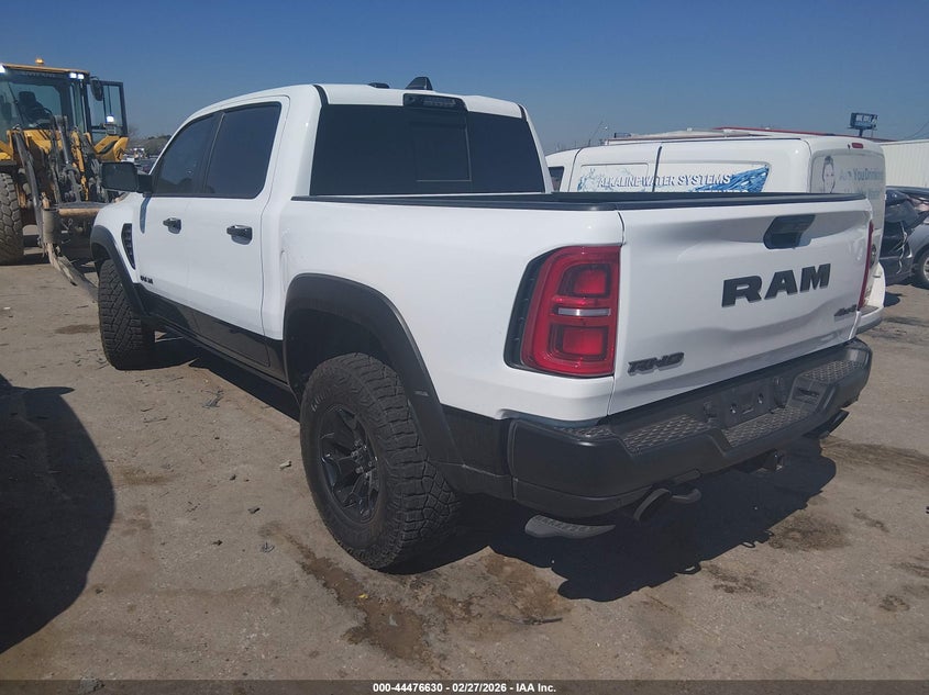 Vin: 1c6srfup8sn682390, lot: 44973309, ram 1500 rho  4x4 5'7 box 20253