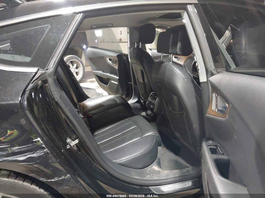 2016 Audi A7 3.0T Premium Plus VIN: WAU2GAFC6GN043277 Lot: 44476660