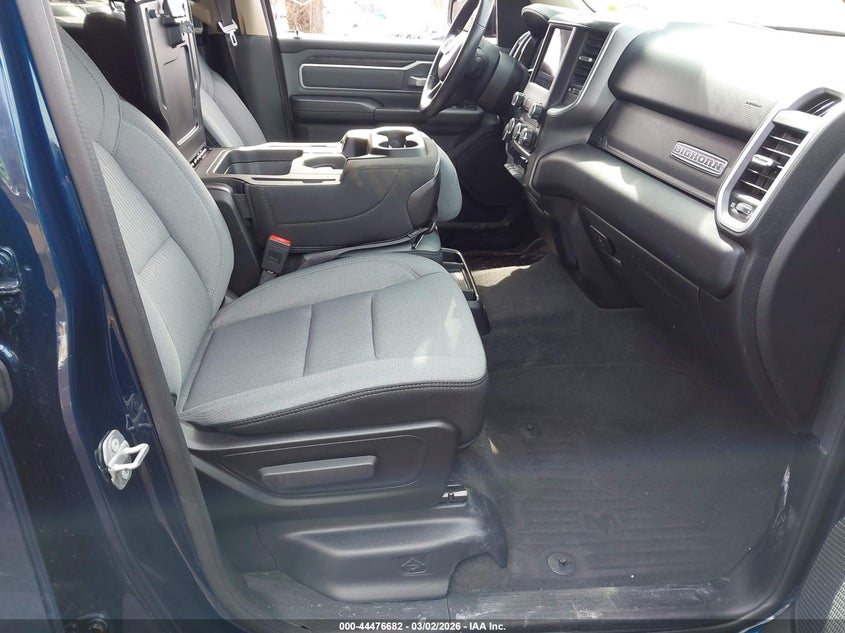 2020 Ram 1500 Big Horn 4X4 5'7 Box