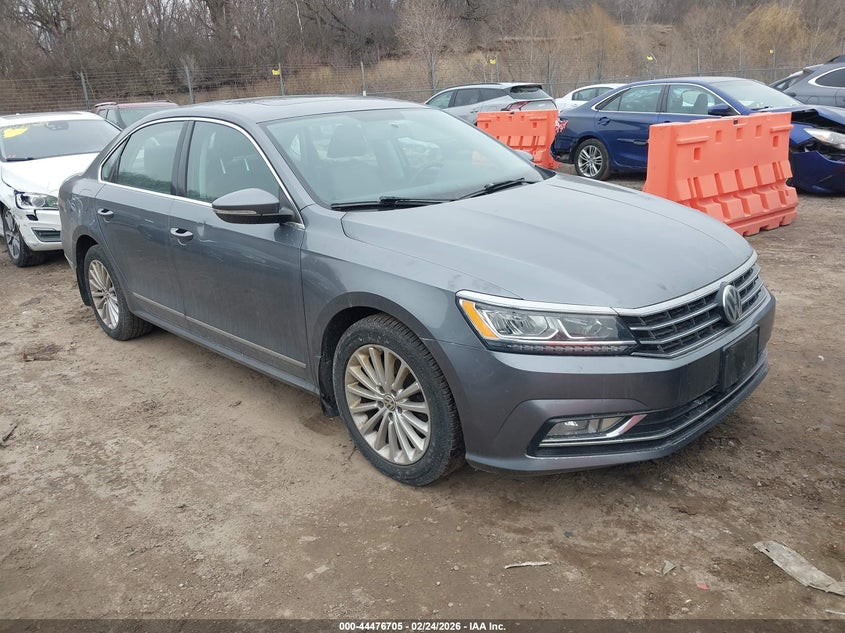 2016 Volkswagen Passat