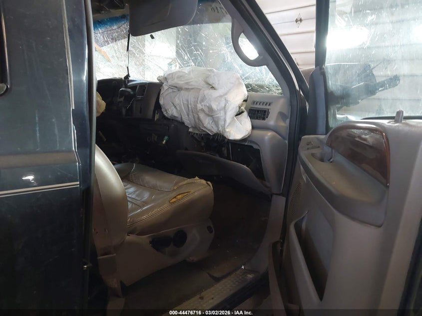 2000 Ford Excursion Limited