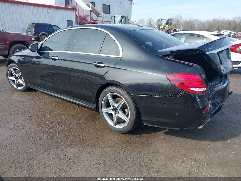 2017 Mercedes-Benz E 300 4Matic