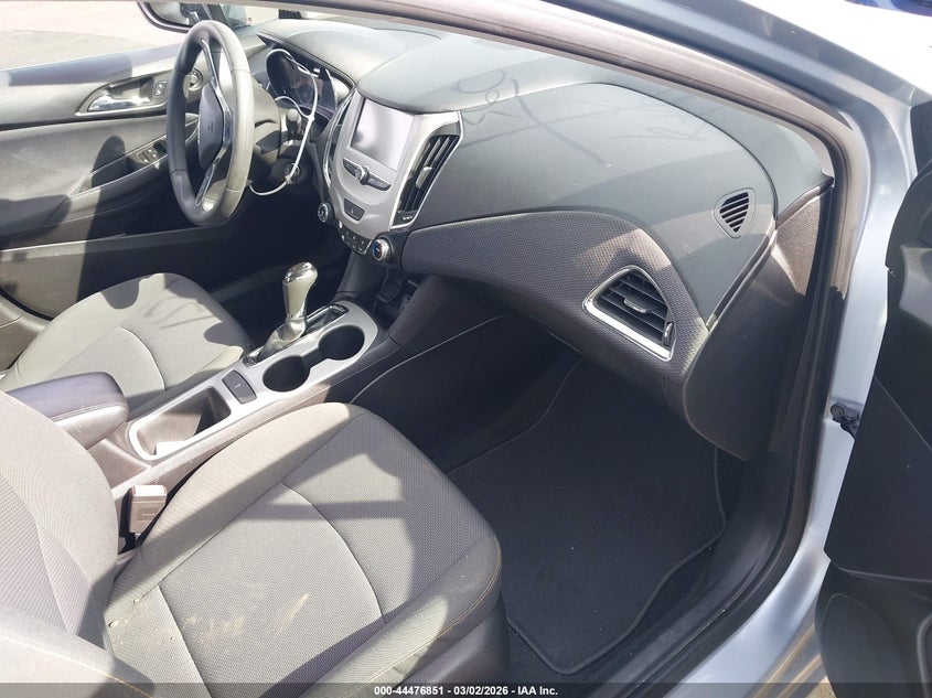 2018 Chevrolet Cruze Ls Auto