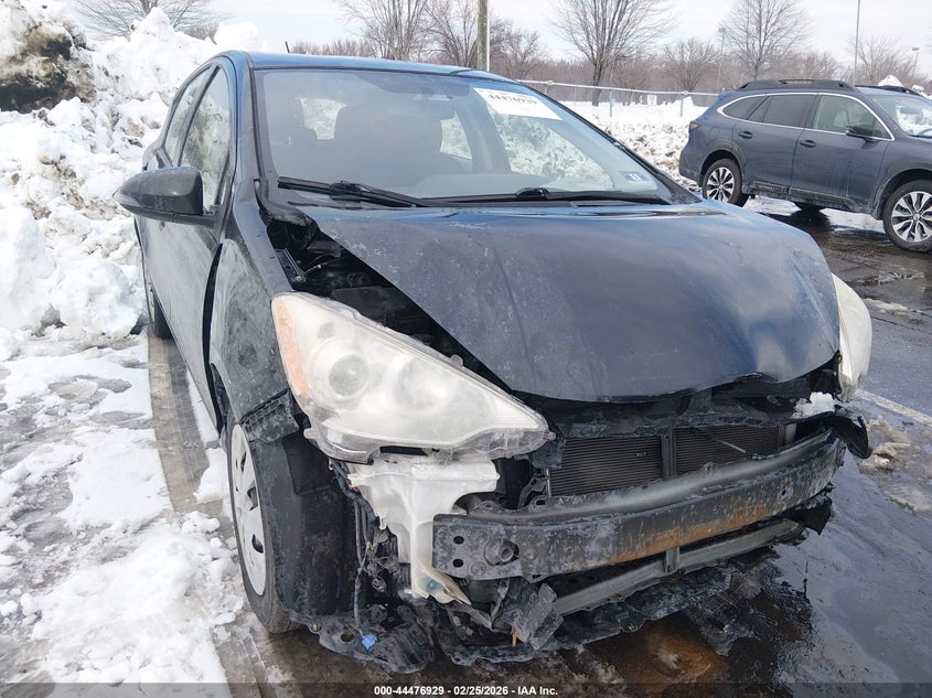 2014 Toyota Prius C Two