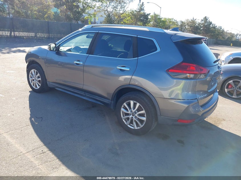 2017 Nissan Rogue Sv