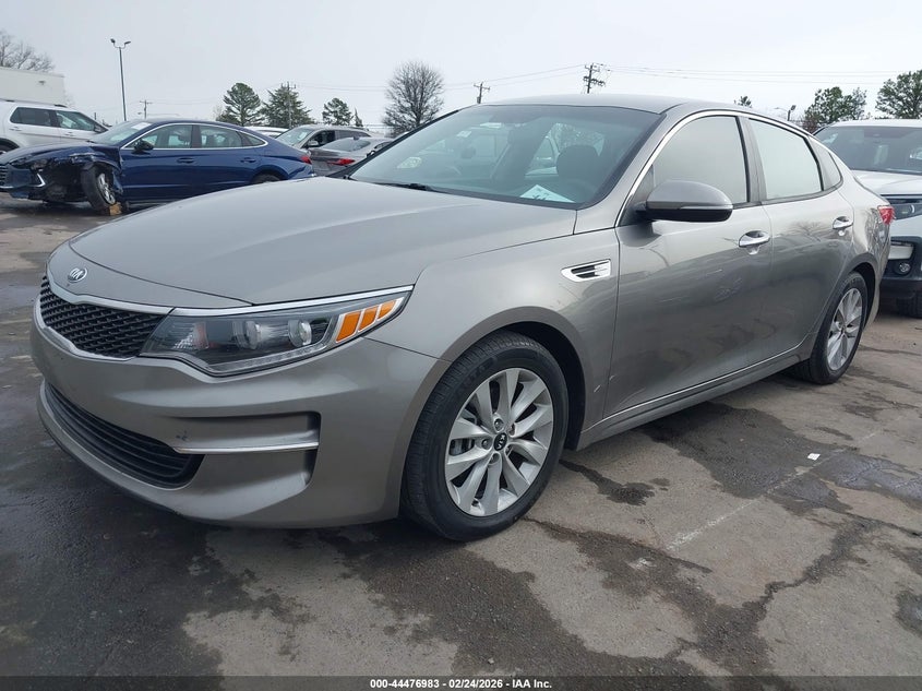 2017 Kia Optima Lx