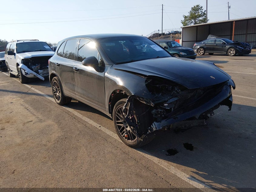 2017 Porsche Cayenne Platinum Edition
