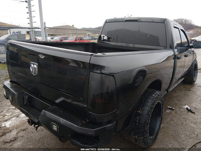 2018 Ram 1500 Express 4X4 6'4 Box