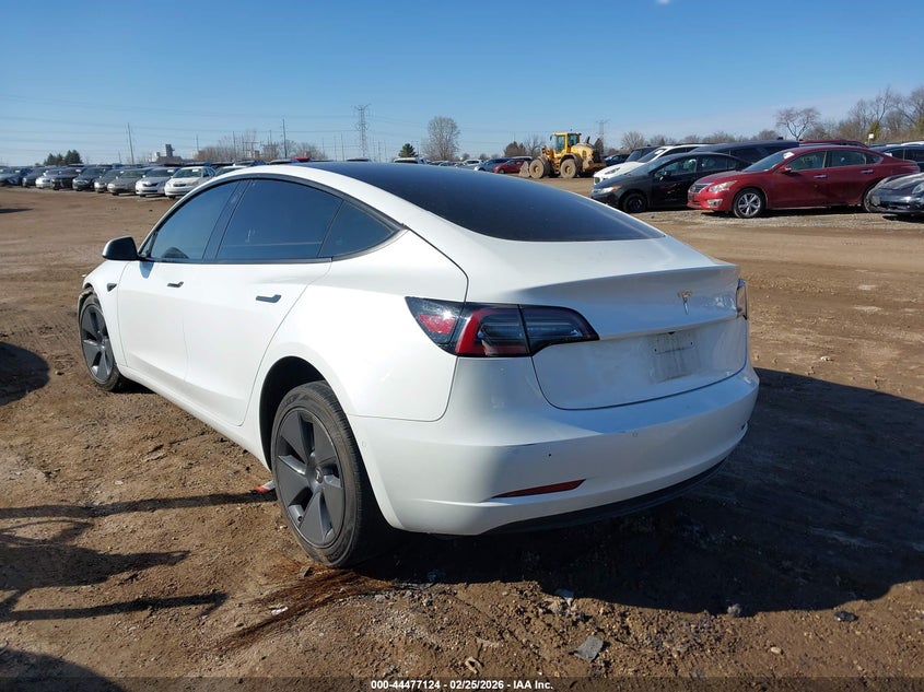 2022 Tesla Model 3 Rear-Wheel Drive