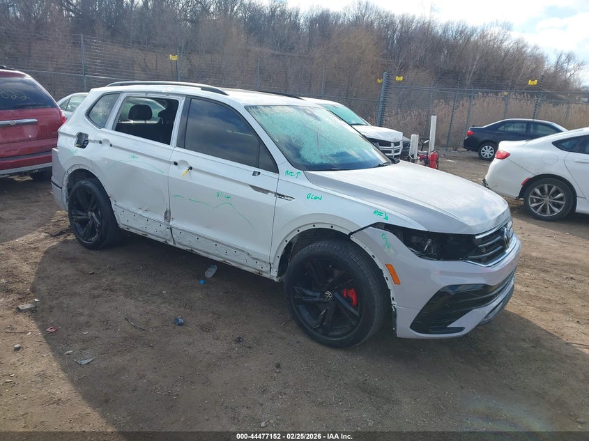 2023 Volkswagen Tiguan 2.0T Se R-Line Black