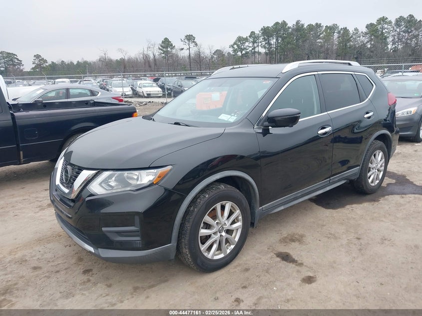2018 Nissan Rogue Sv