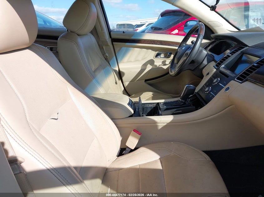 2016 Ford Taurus Limited