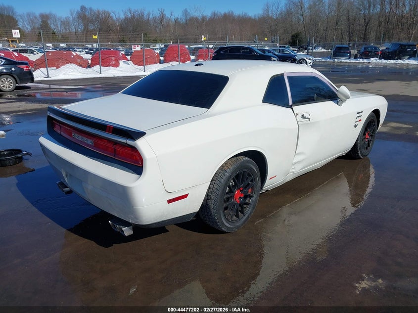 2010 Dodge Challenger Se