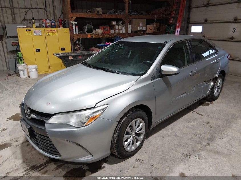 2016 Toyota Camry Le