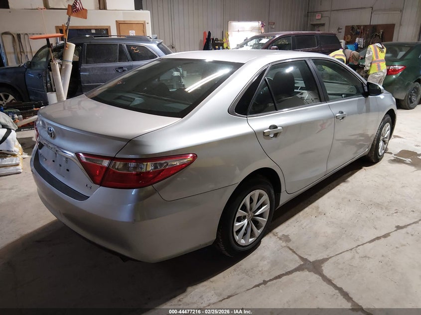 2016 Toyota Camry Le