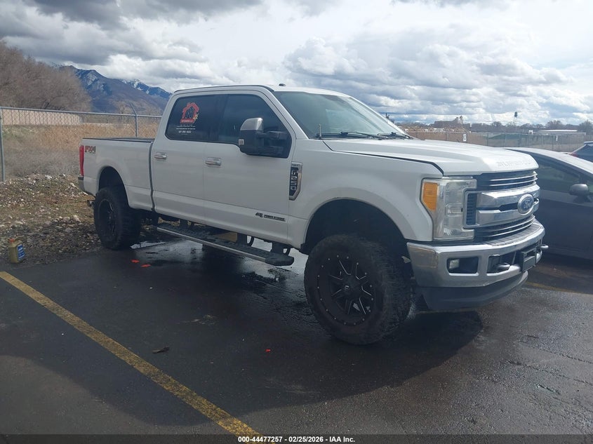 2017 FORD F-250 XLT