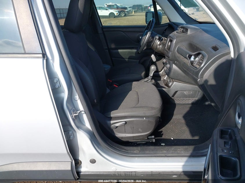 2019 Jeep Renegade Altitude Fwd