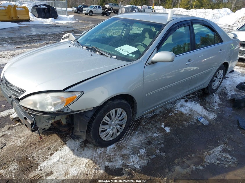 2004 Toyota Camry Le